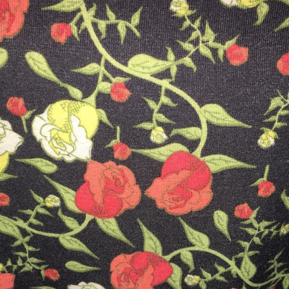 NWT Large Lularoe Irma - Picture 2 of 3